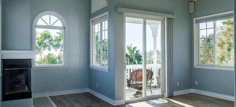 Tempered Glass Sliding Door inLand O' Lakes, FL